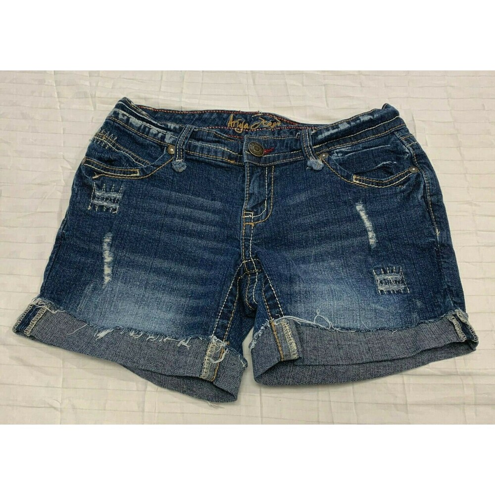 ARIYA WOMENS JEANS SHORTS SIZE 5/6